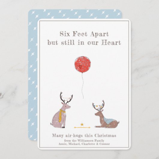 6フィート離れてキュートな楽しい鹿の検疫クリスマス シーズンカード (正面/裏面)