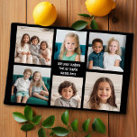 6フォトコラージュのミニマル – 白文字 キッチンタオル<br><div class="desc">サイズのおもしろい・グリッドの6枚の写真のコラージ違う。スナップシンプルショットと文字・ブロックを持つスナップショット・デザイン。アップロードする前に写真を正方形に切り抜く。写真の調整や色の変更を行うにクリックはカスタマイズ、領域で変更を行う。</div>