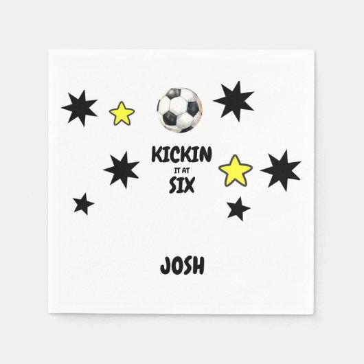 6回サッカー6回目の誕生日パーティーでキックイン スタンダードカクテルナプキン (正面)
