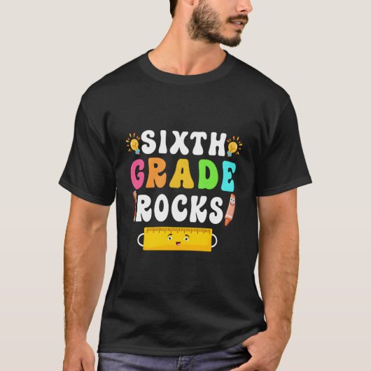 6年生のロック学生6年生のレトロ戻る Tシャツ (正面)