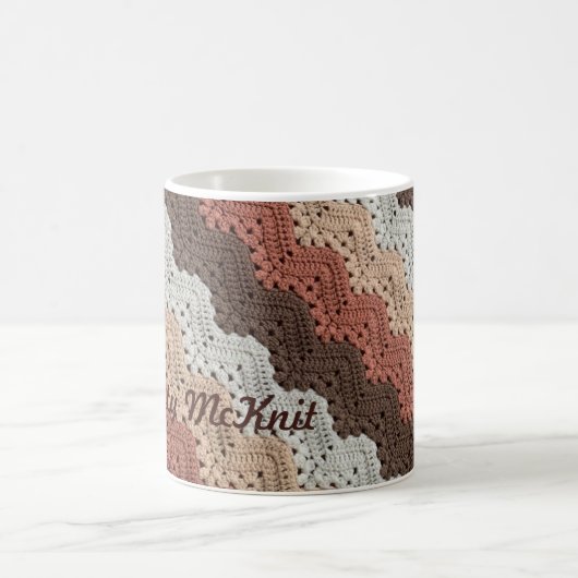 6日間のウイルス性コーヒーマグ(Betty McNit著) コーヒーマグカップ (中央)