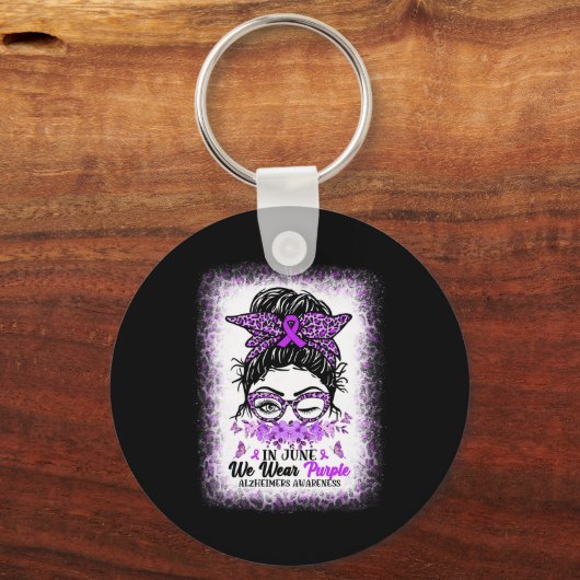 6月に私たちは衣服紫アルツハイマー認識度メッシーB キーホルダー (正面)