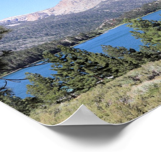 6月の湖と東シエラネバダ山脈,カリフォルニア州 ポスター (角)