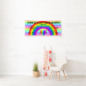 6月はLGBTプライド月ボタン 横断幕 (インサイチュ)