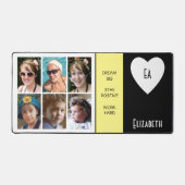 6枚のフォト引用文名前を追加イニシャル黒い黄色 デスクマット (正面)