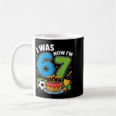 6歳から7歳へ サッカー 67歳 1 コーヒーマグカップ (左)