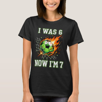 6歳から7歳 サッカー 誕生日 お祝い フットボール少年 Tシャツ