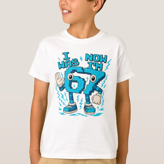 6歳だった今は7歳 六 七 7歳の誕生日B Tシャツ (正面)