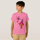 6歳の手品師の女の子 Tシャツ (正面フル)