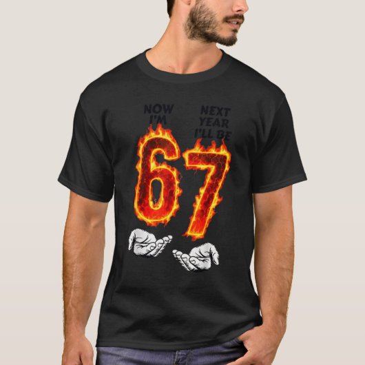 6歳の誕生日 少年 少女 6歳 7歳 6 7 来年は7歳 Tシャツ (正面)