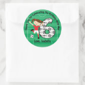 6誕生日サンキュー赤と白サッカーガール ラウンドシール (バッグ)