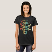 6誕生日スケートボードボーイ6歳スケーター Tシャツ (正面フル)