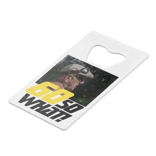 60おもしろいだから何引用文写真60誕生日 クレジットカード栓抜き (裏面アングル)