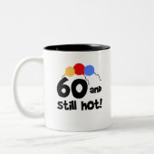 60およびまだ熱い ツートーンマグカップ (左)