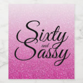 60とサッシー60th誕生日ピンクグリッター グラデーション ワインラベル (シングルラベル)