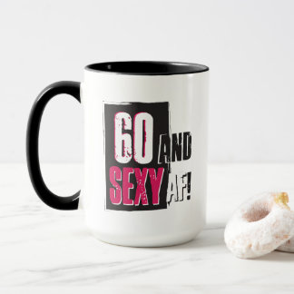 60とセクシーAFマグカップ – パーソナライズ・バック マグカップ