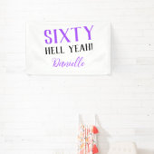 60はいっ!紫パーソナライズされた60誕生日 横断幕 (インサイチュ)