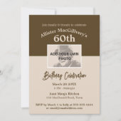 60カジュアル番目の誕生日招待状（写真あり） – ブラウン 招待状 (正面)