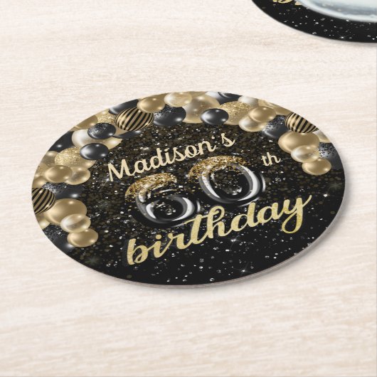 60パーソナライズされた誕生日ブラック金ゴールド ラウンドペーパーコースター (アングル)