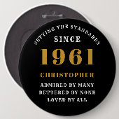 60パーソナライズされた誕生日1961黒エレガント金ゴールド 缶バッジ (正面&裏面)