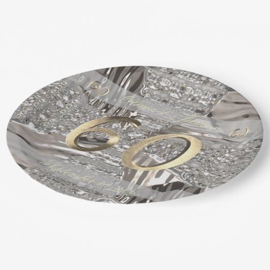 60周年ダイヤモンド結婚のエレガント金ゴールド ペーパープレート (アングル)