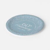 60周年結婚記念日のラブハートのコンフェッティ ペーパープレート (アングル)