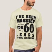 60年も結婚生活が続く祖父母って素敵 Tシャツ (正面)