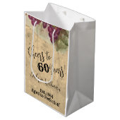 60年カスタム間のブドウ畑の水彩応援 ミディアムペーパーバッグ (正面アングル)