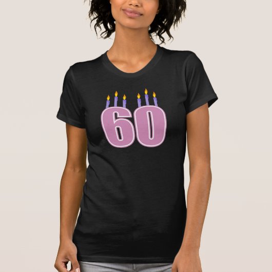 60本の誕生日の蝋燭(ピンク/紫色) Tシャツ (正面)