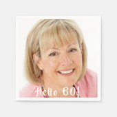 60歳の誕生日こんにちは写真女性60人 スタンダードカクテルナプキン (正面)