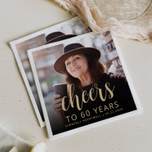 60歳の誕生日パーティーの写真で乾杯
