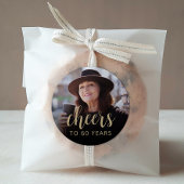 60歳の誕生日パーティーの写真で乾杯 ラウンドシール