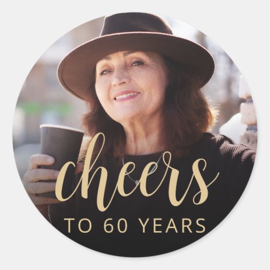 60歳の誕生日パーティーの写真で乾杯 ラウンドシール (正面)
