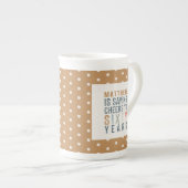 60歳の誕生日パーティーの装飾または誕生日プレゼント ボーンチャイナマグカップ (正面右)