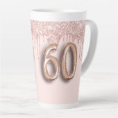 60歳の誕生日フォトバラ金ゴールドグリッターピンクバルーン カフェラテマグ (右アングル)