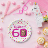60歳の誕生日フォトピンクゴールデンイエロー紙吹雪 ペーパープレート (パーティー)
