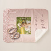 60歳の誕生日フォト赤面ピンクローズ金ゴールドグリッター シェルパブランケット (正面(横))