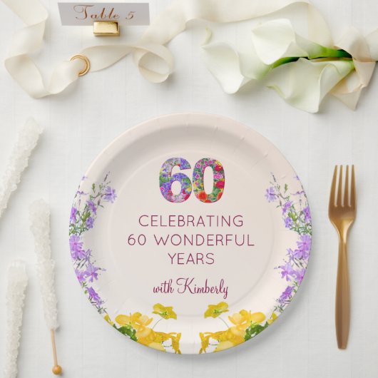 60歳の誕生日フローラモダン60年のパーティー ペーパープレート (ウェディング)