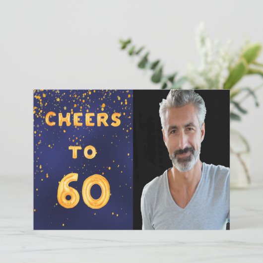 60歳の誕生日応援から60歳の金ゴールドバルーン文字ブルー 招待状 (スタンド正面)