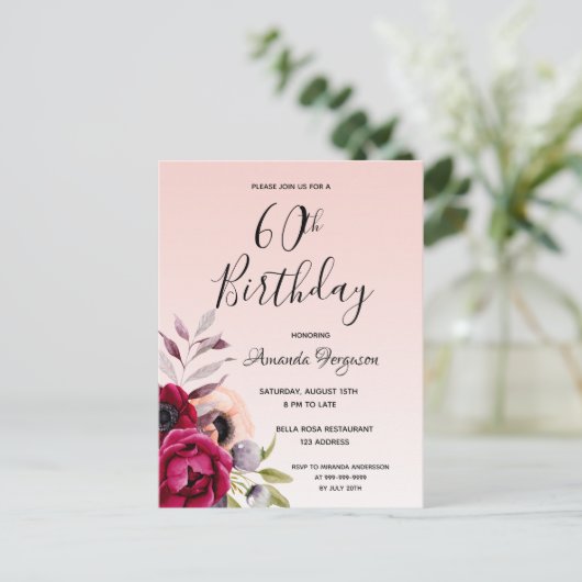 60歳の誕生日 バーガンディ ローズゴールド フラワーの招待状 ポストカード (スタンド正面)