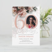 60歳の誕生日 花柄 ピンク カスタムフォト エレガント 招待状 (スタンド正面)