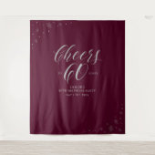 60歳の銀と赤の誕生日パーティーにおめでとう タペストリー (正面)