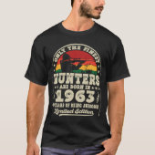 60歳の鹿狩りハンターズヴィンテージ1963 60th tシャツ (正面)