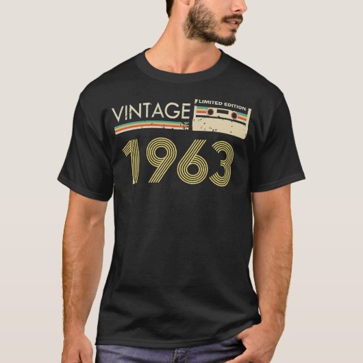 60歳ヴィンテージ1963 60誕生日17 Tシャツ (正面)