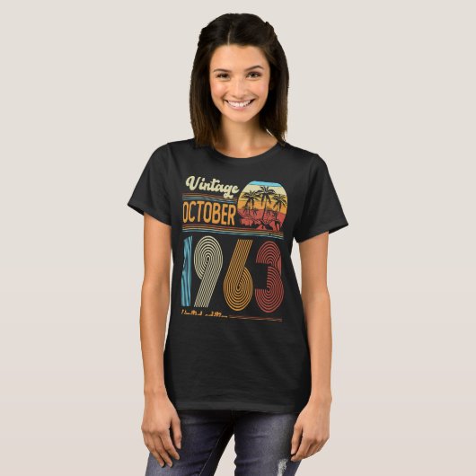 60歳誕生日ヴィンテージ1963年10月女性 Tシャツ (正面フル)