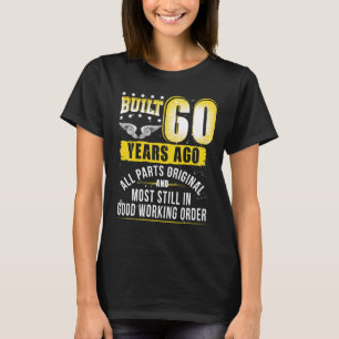 60番目おもしろいの誕生日シャツBデーギフトことわざ年齢60 Tシャツ