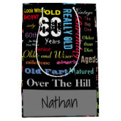 60番目のハッピーバースデーのグラフィティスタイル ミディアムペーパーバッグ (正面)