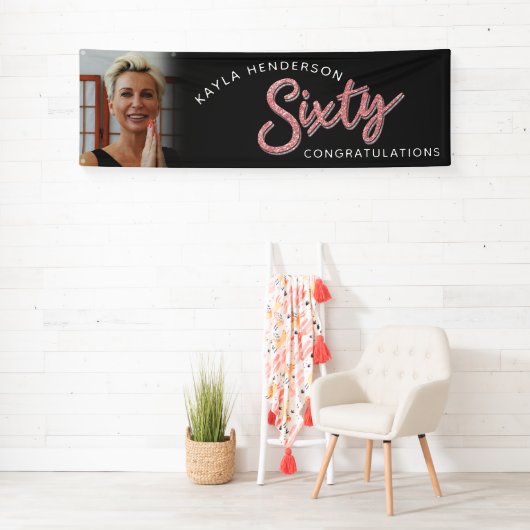 60番目のピンク60誕生日の黒い写真 横断幕 (インサイチュ)