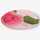 60誕生日ピンクローズ名前をカスタムする やる気を起こさせる ペーパープレート (アングル)