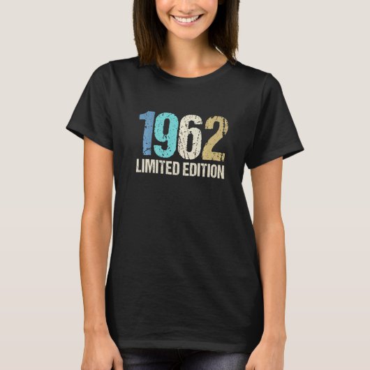 60誕生日レディースメンズ60年1962 18 Tシャツ (正面)